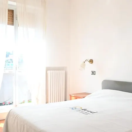 M001 - Marcelli, Trilocale Vista Mare Apartment *